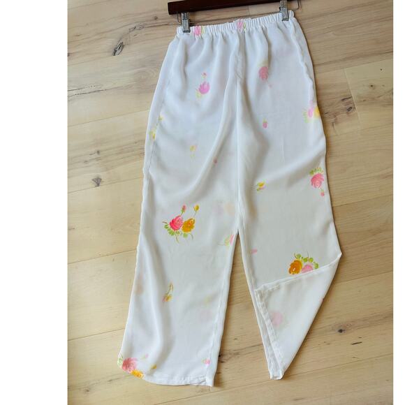 Vintage Sheer Floral Print Capri Style Pant Pj Pants Size 4 Coquette ballerina - Picture 6 of 6